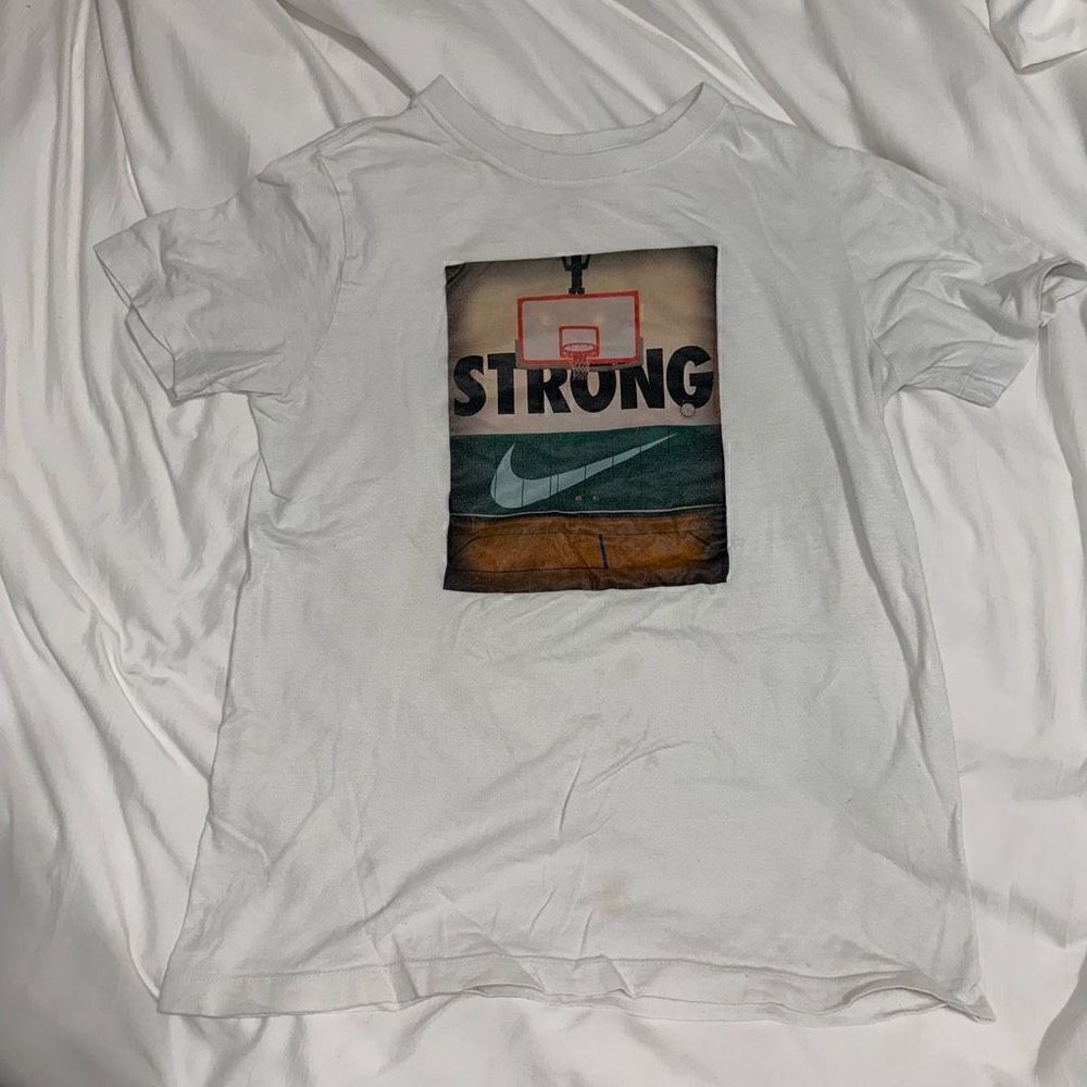 Nike boys T-shirt size XL